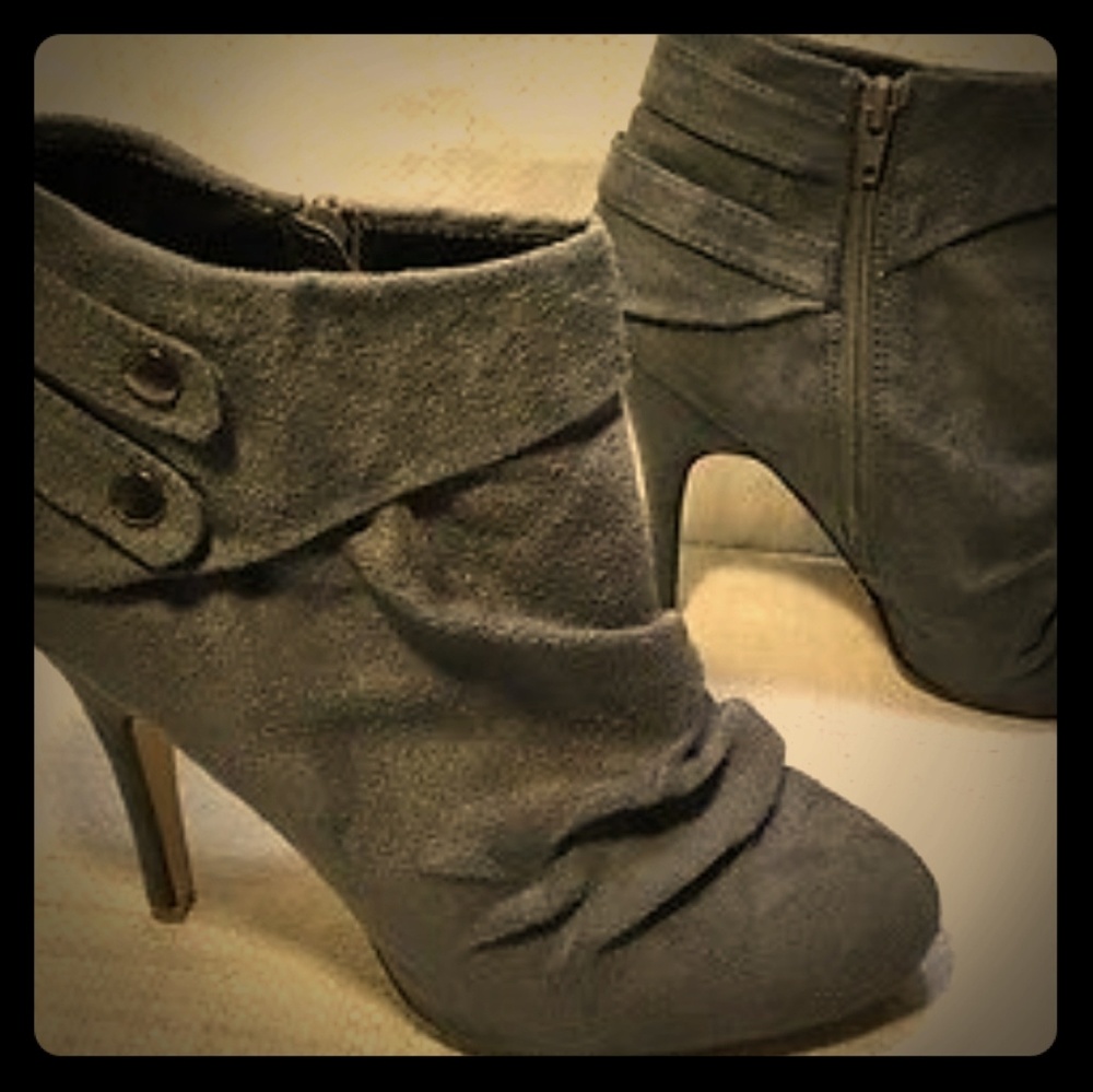 Ankle booties